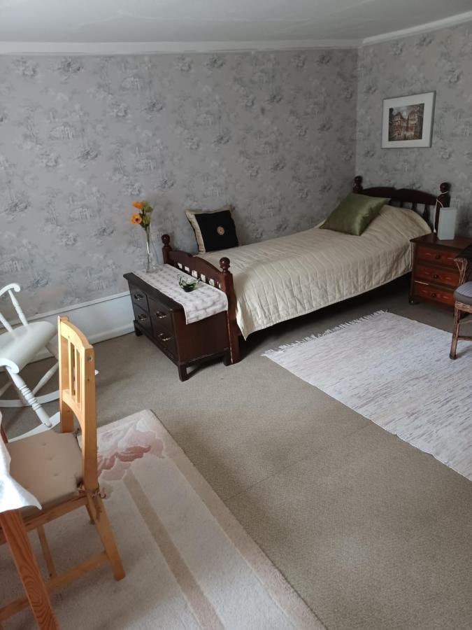 Kopparhyttan1 Guest House Valdemarsvik Bagian luar foto